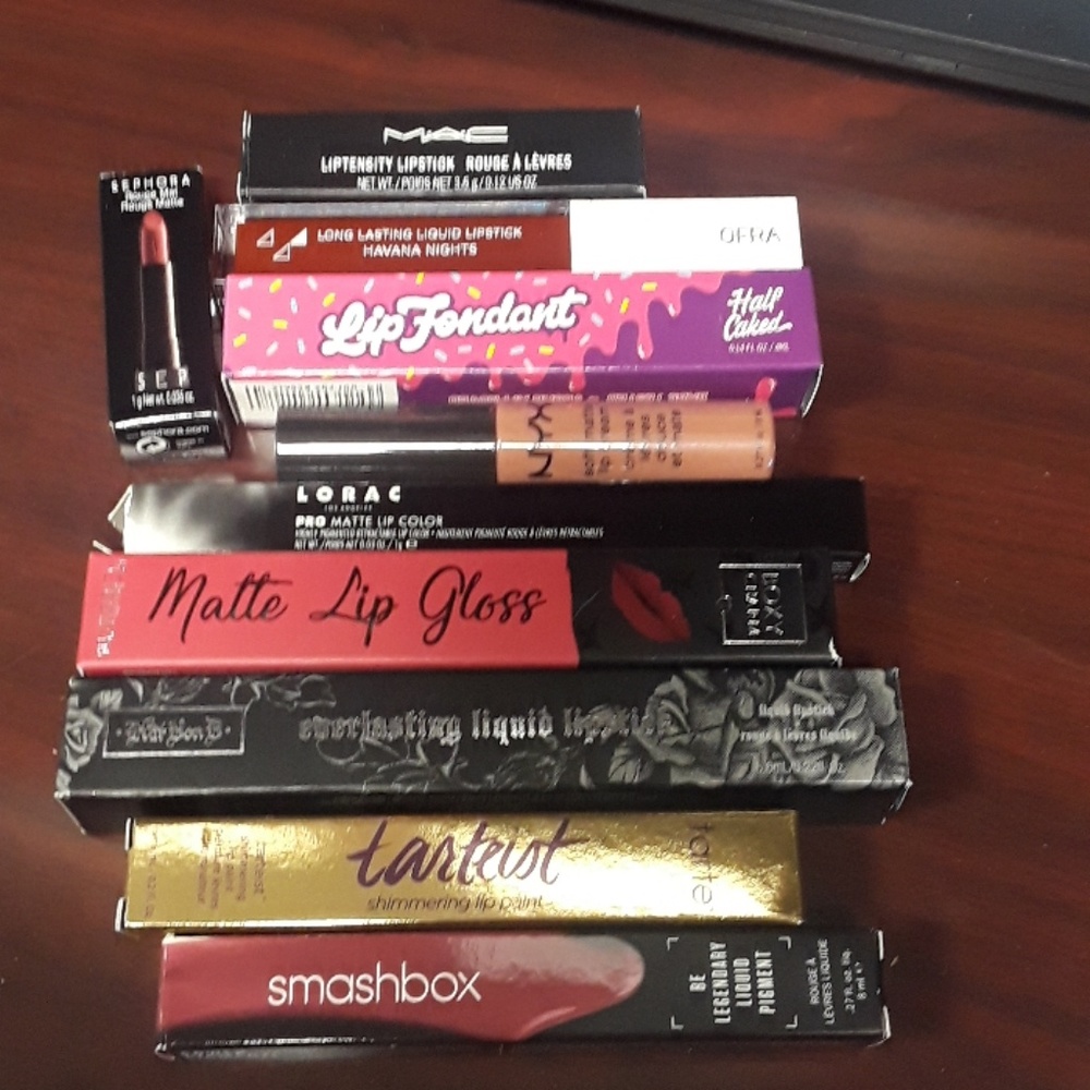 10 NIB lippies, mac, kat von d, tarte, ofra,